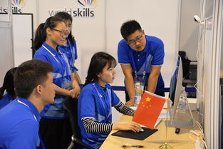 在线投注平台-中国女泳队团队氛围积极，中国游泳女队名将  第3张